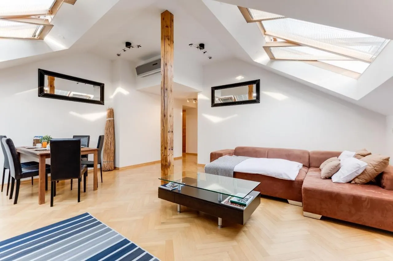 Jt'S Apartments Bilkova Str. Prag Tjeckien