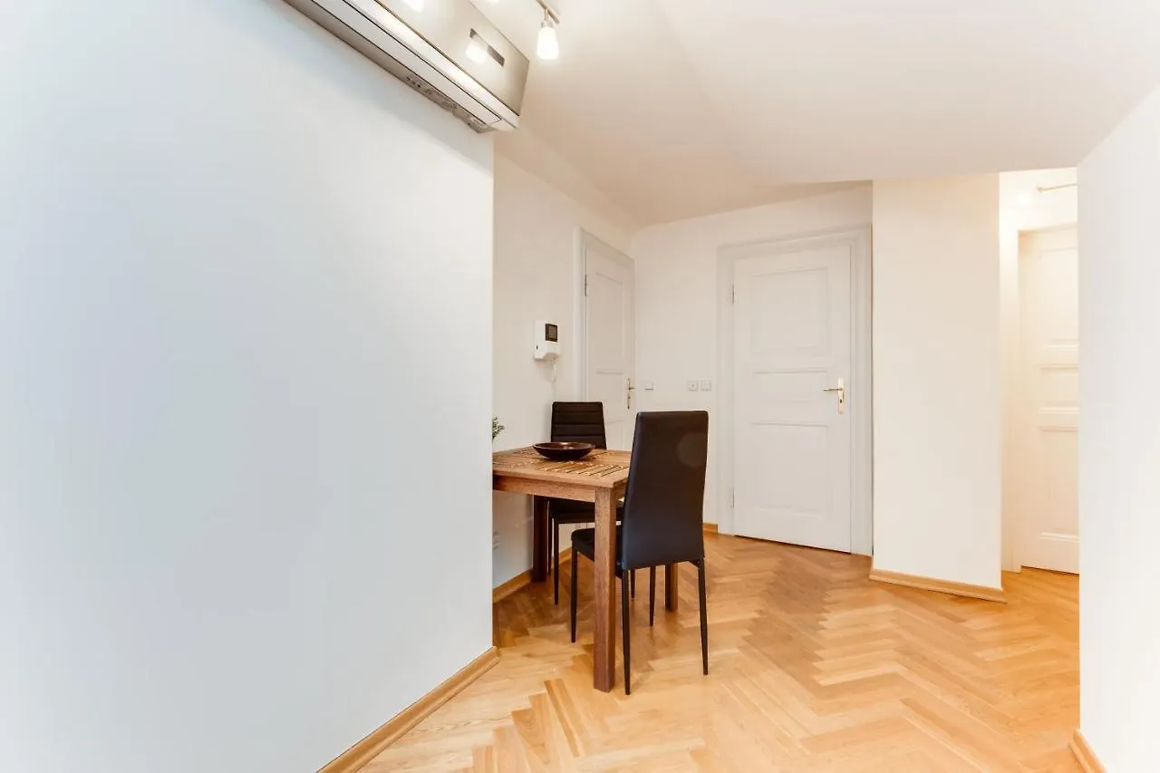 Jt'S Apartments Bilkova Str. Prag