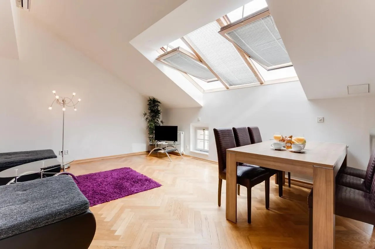 Jt'S Apartments Bilkova Str. Prague